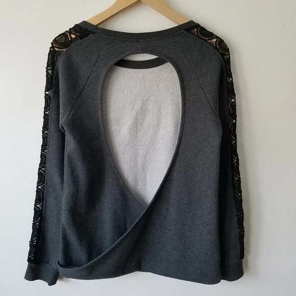 Open to Offers 😊 Fabletics Maura Open Back Sweatshirt Small - Picture 3 of 10